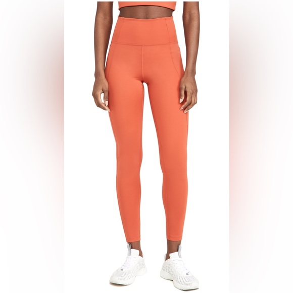 Girlfriend Collective Set - Picture 2 of 11